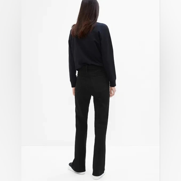 GAP High Rise '70s Flare Jeans - Picture 5 of 8